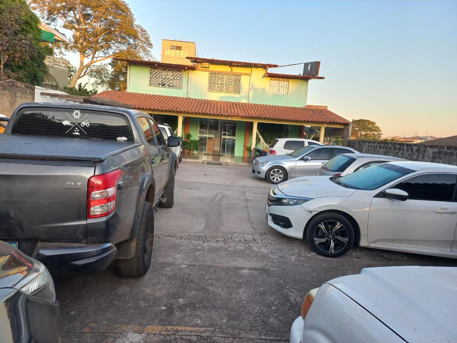 Aragarcas Pousada Hotel Araguaia מראה חיצוני תמונה